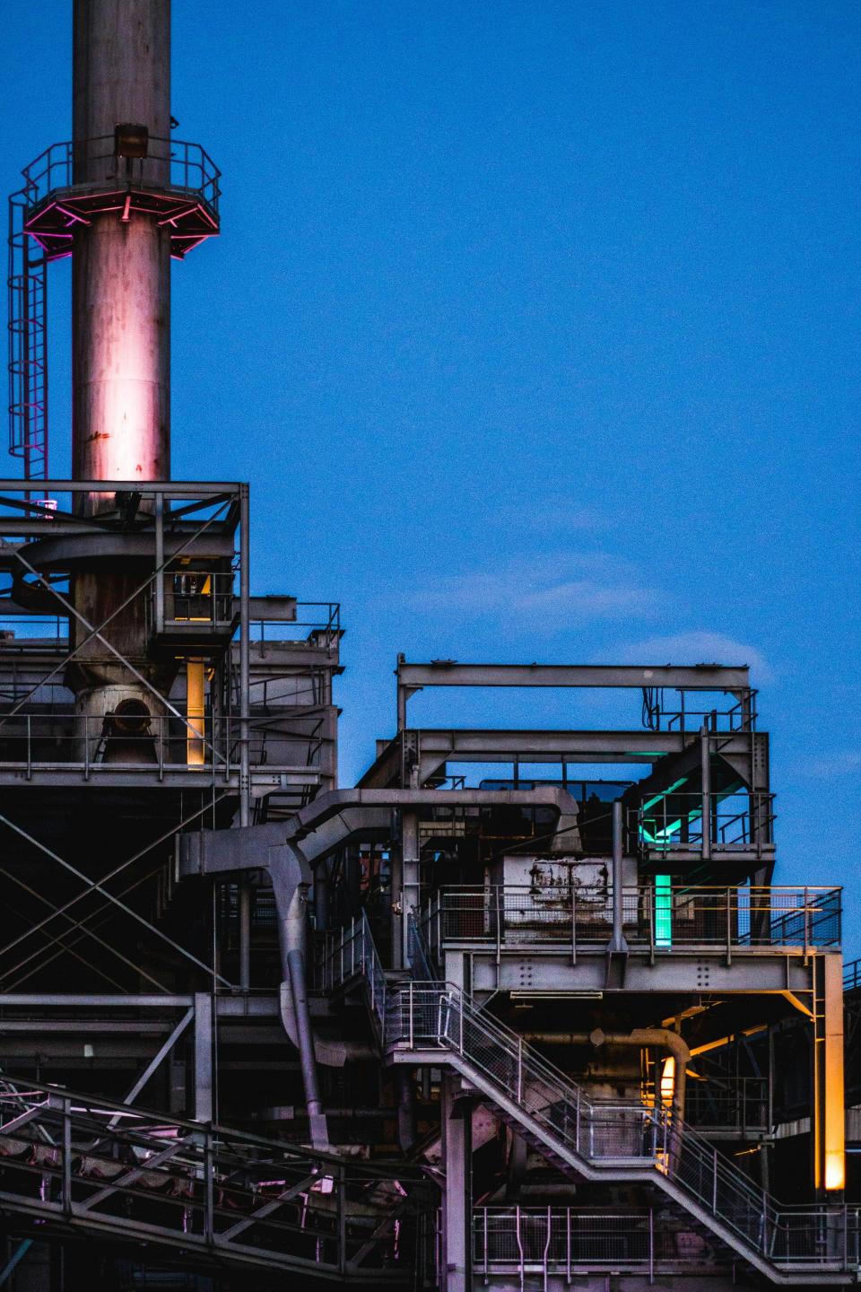 oil refinery, nature, industry, oil, mineral oil, architecture, factory, factory building, pipeline, towers, rusty, industrial plant, ugly, old, heavy industry, stole, usa, new orleans, plant